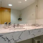 Beautiful Two Bedroom In Marina With Shared Pool Apartment