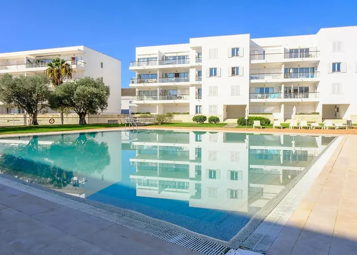Beautiful Two Bedroom In Marina With Shared Pool * Lagos